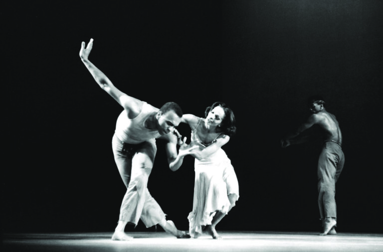 Donald McKayle performing with Mary Hinkson in 1961.