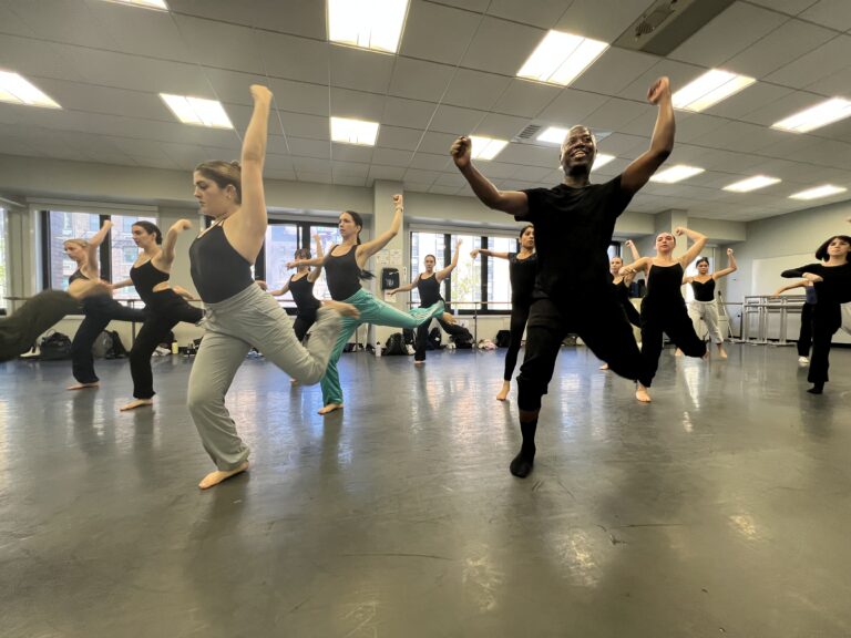 Sekou McMiller teaching a Latin Jazz class.