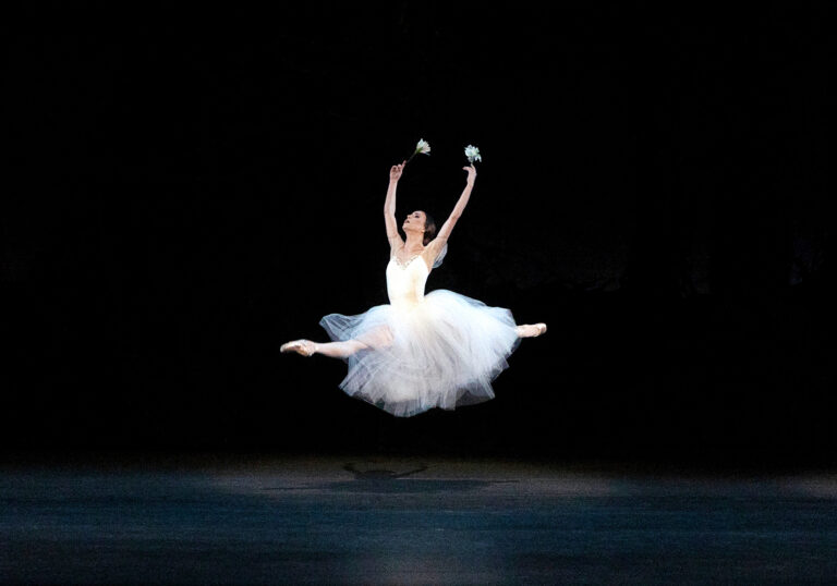 Skylar Brandt in Giselle in a grand jete.