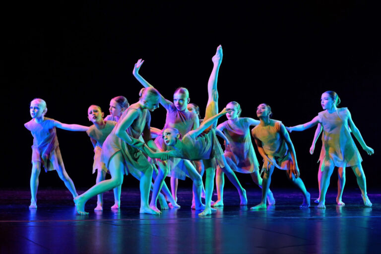 Students from Larkin Dance Studio.